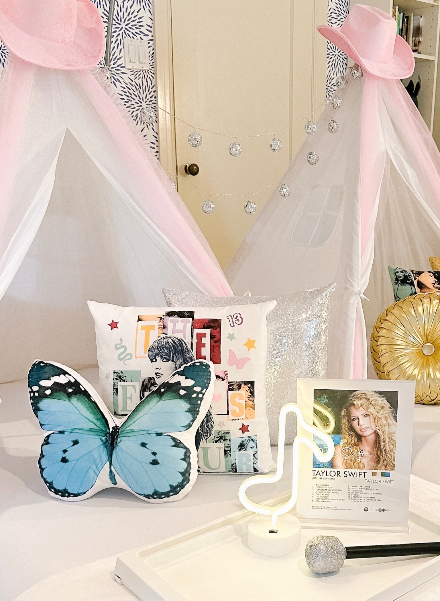 taylor swift tent Swiftie Sleepover Party Tent Rental Dallas – Splendid Sleepovers